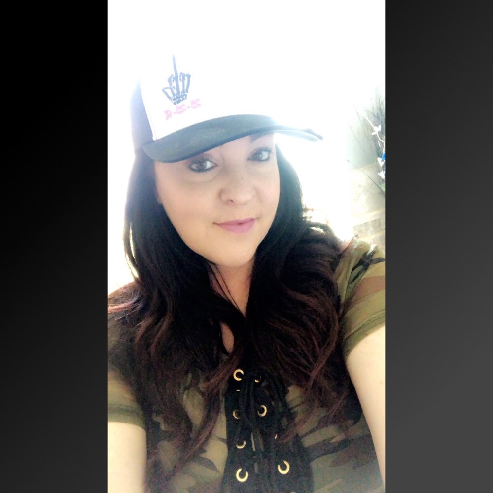 Meet your Posher, Keri